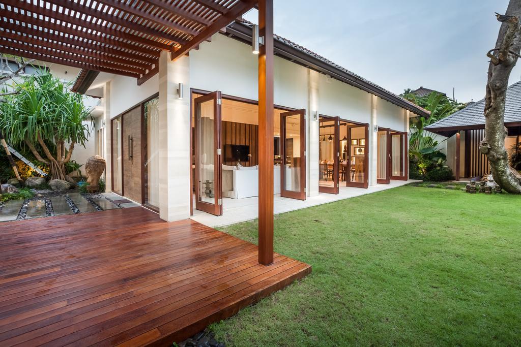 Villa Kajou CHSE certified Seminyak Extérieur photo